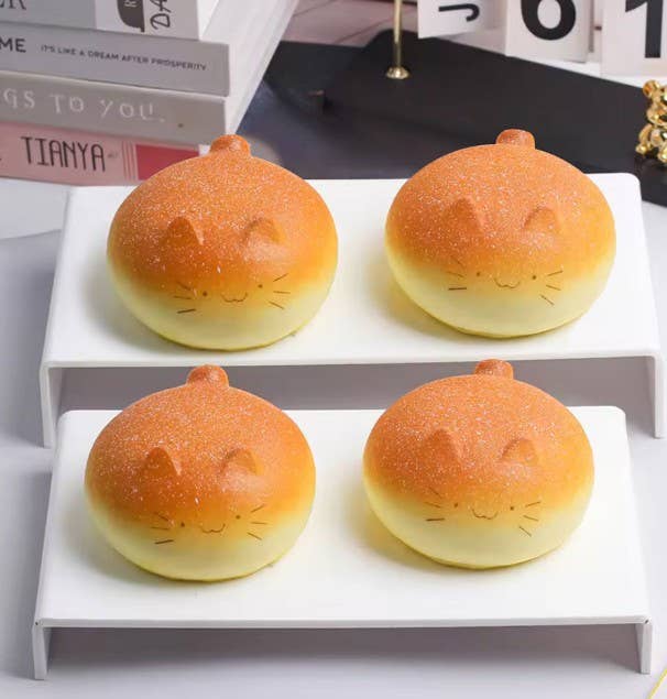 Cat Bread Squishy – Soft & Slow-Rebound Stress Toy-6