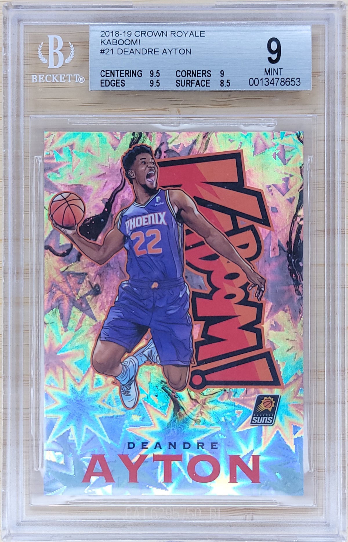 2018-19 Crown Royale Kaboom! Deandre Ayton #21 Beckett 9