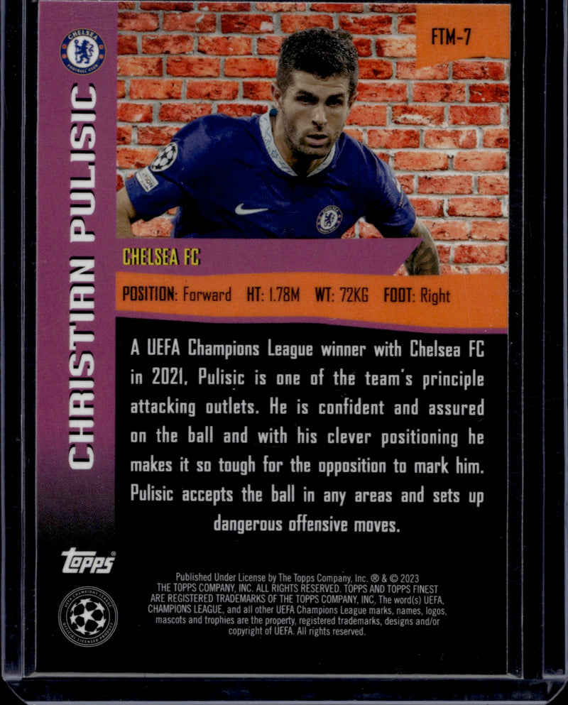 2023 Topps Finest Christian Pulisic Pink 'The Man'-2
