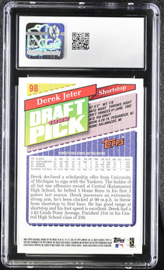 2006 Topps Rookie Of The Week Derek Jeter #98 CGC 10-2